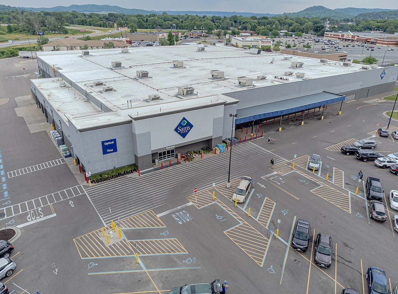 Does Sam’s Club Sell Bird Seed? Check Stock Today